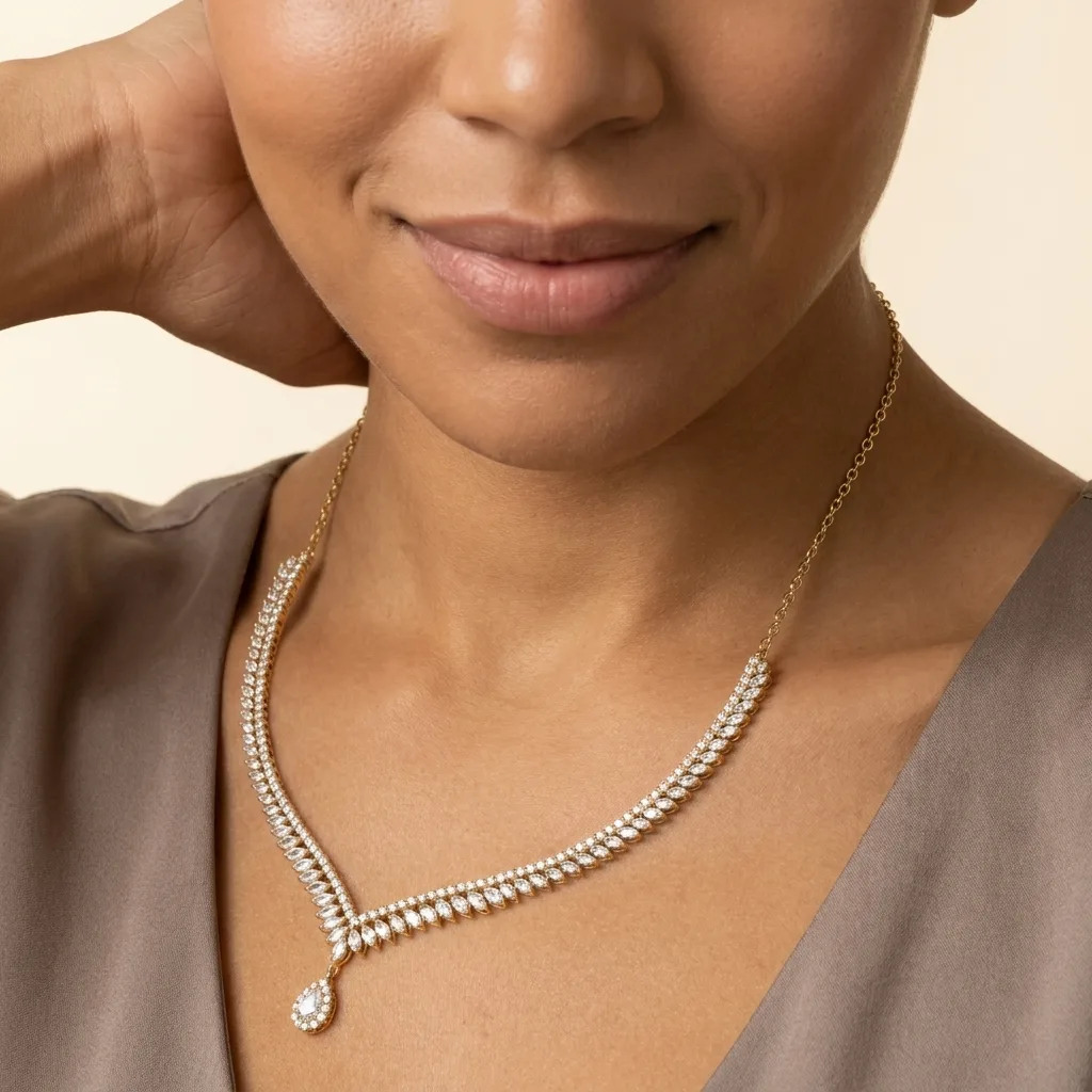 Necklace view 3