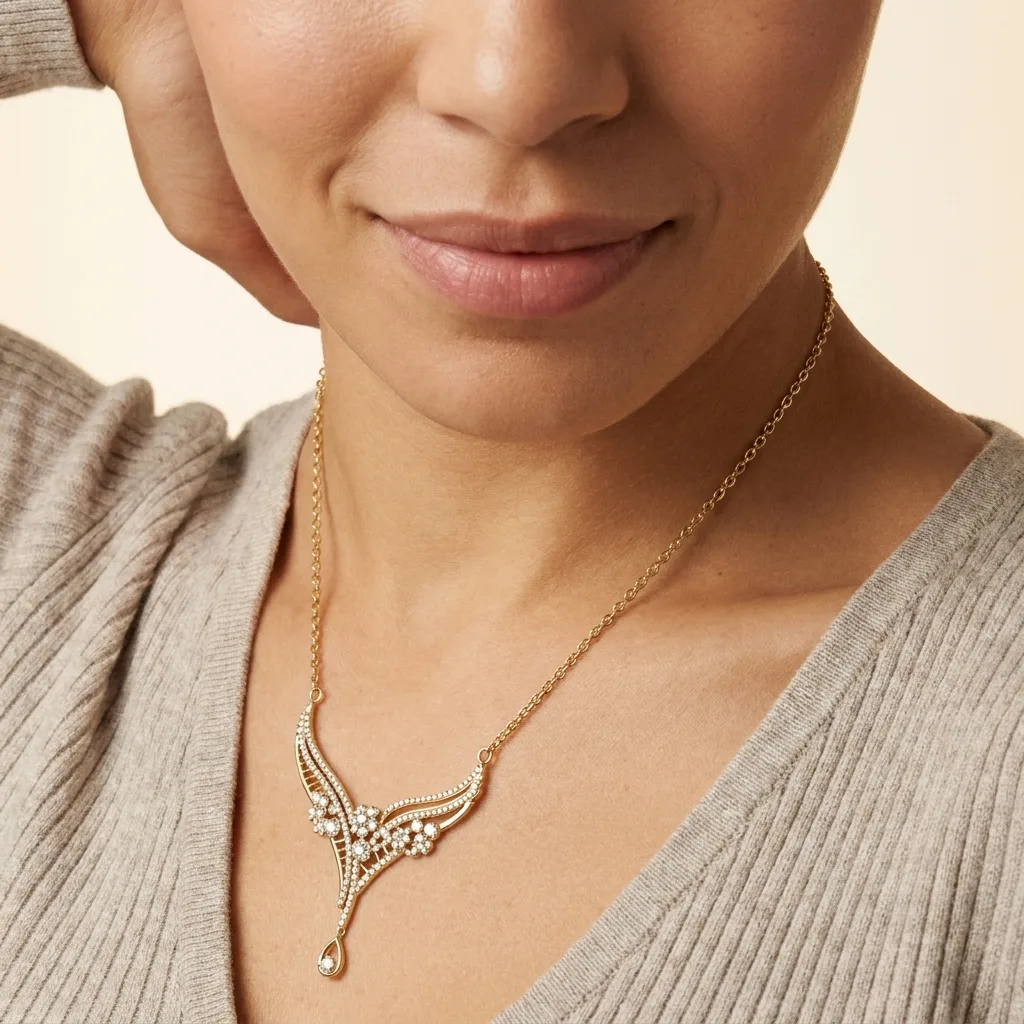 Necklace view 3