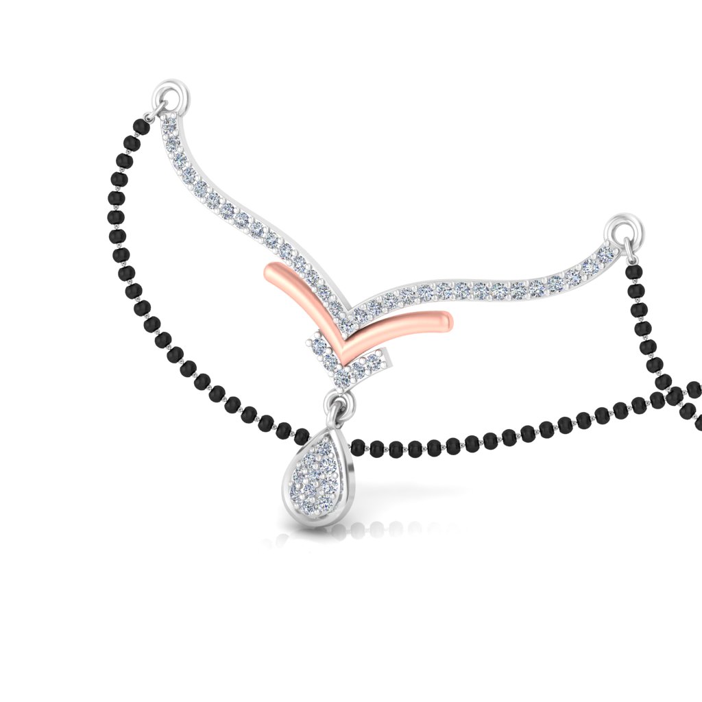 Necklace view 2