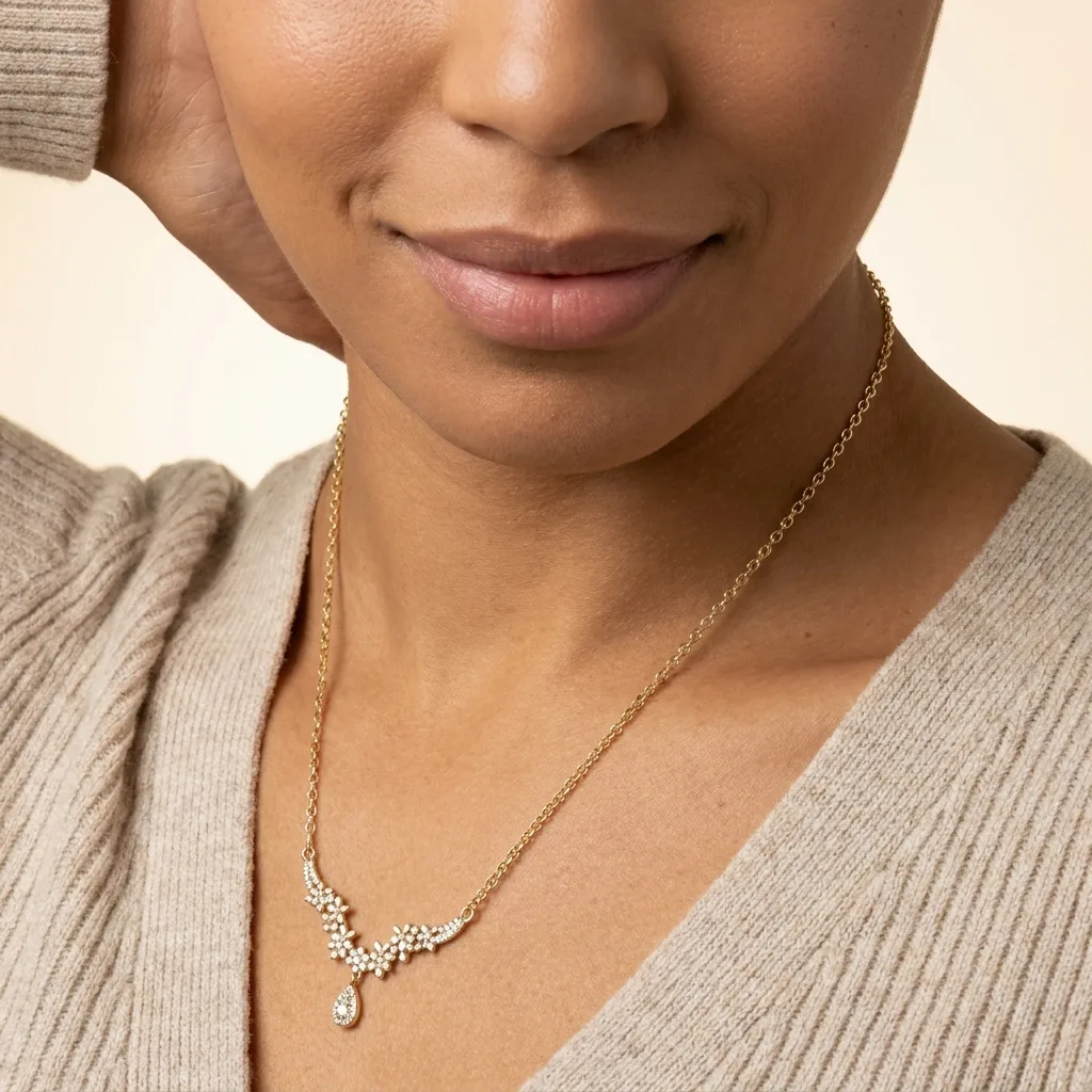 Necklace — Vista 3