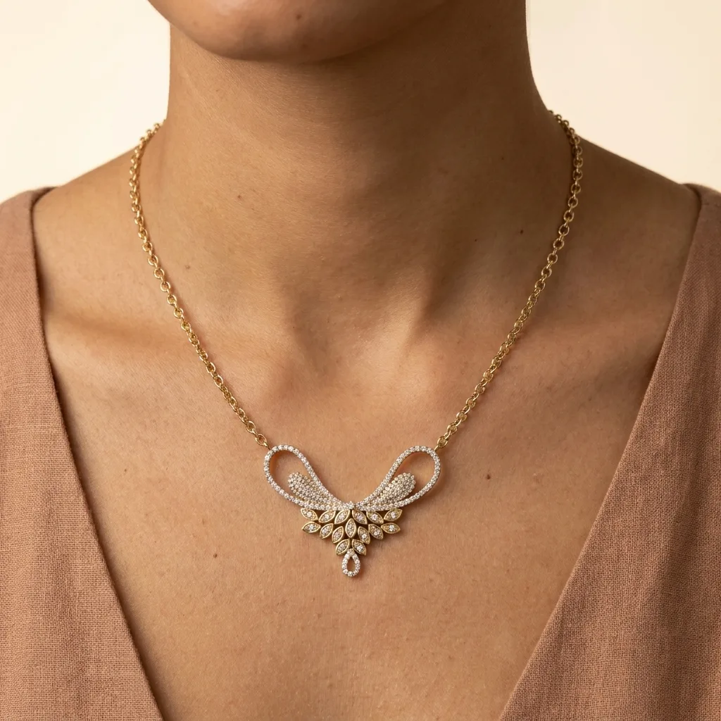 Necklace view 2
